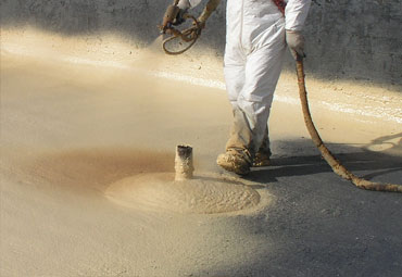 what are the benefits to spray foam roofing in Salinas?